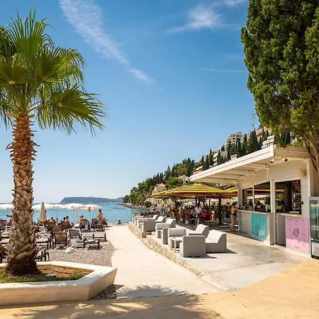 アパート Petka Hill