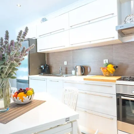 Petka Hill Appartement *