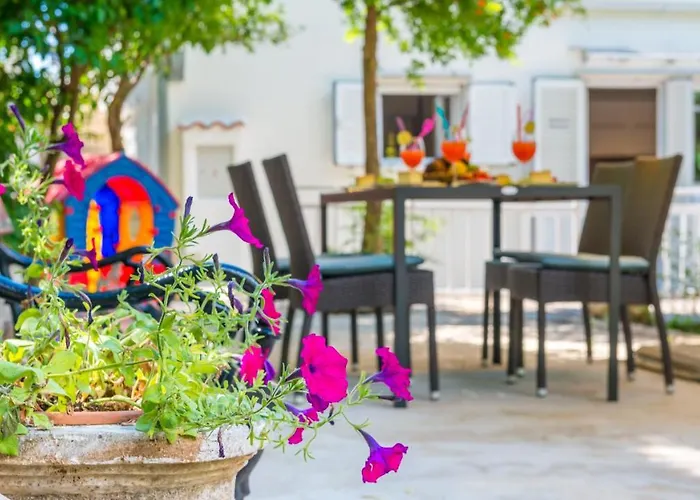 Petka Hill 아파트 *