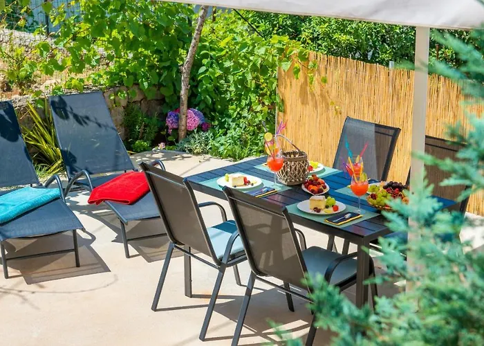 Petka Hill 아파트 *